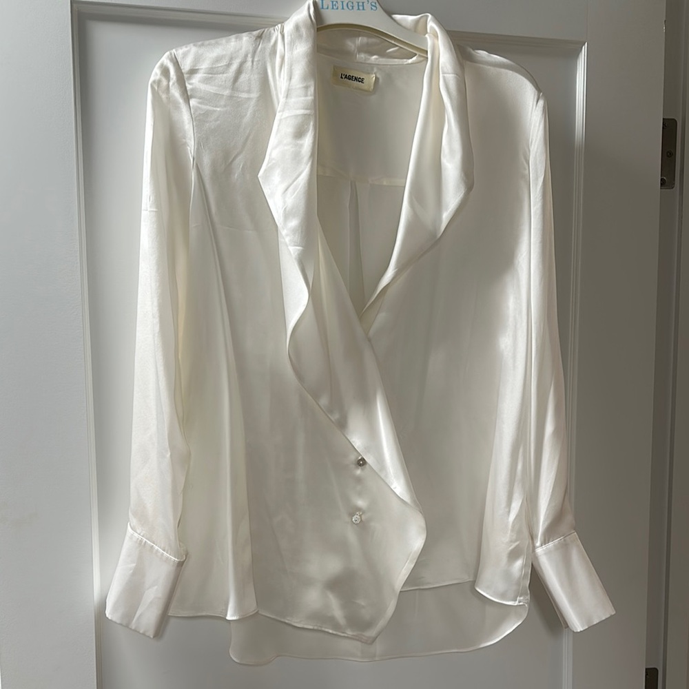 L’AGENCE Chic White Blouse